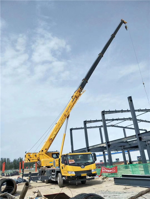 丽水市超高层建筑钢结构吊装案例