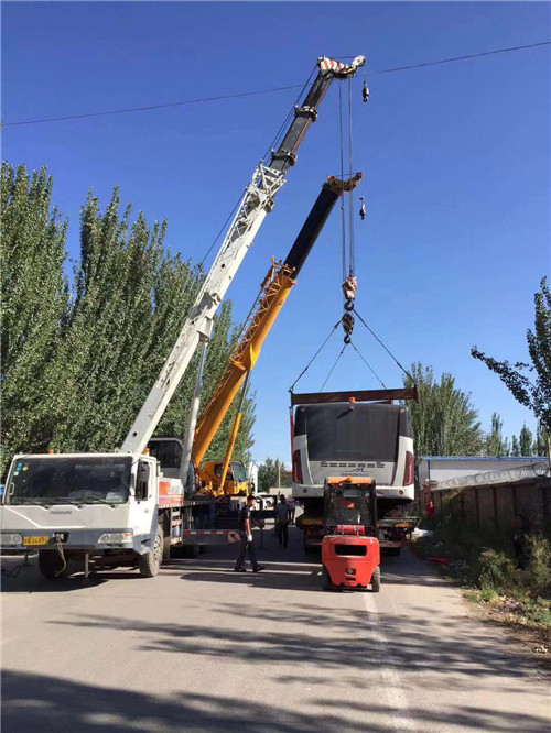 丽水市港口集装箱搬运案例